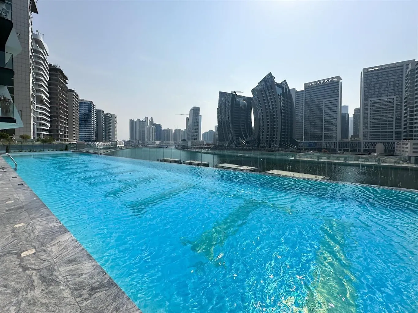 Apartment Trophy Sunny Honey Suite Canal View & Infinty Pool Dubai