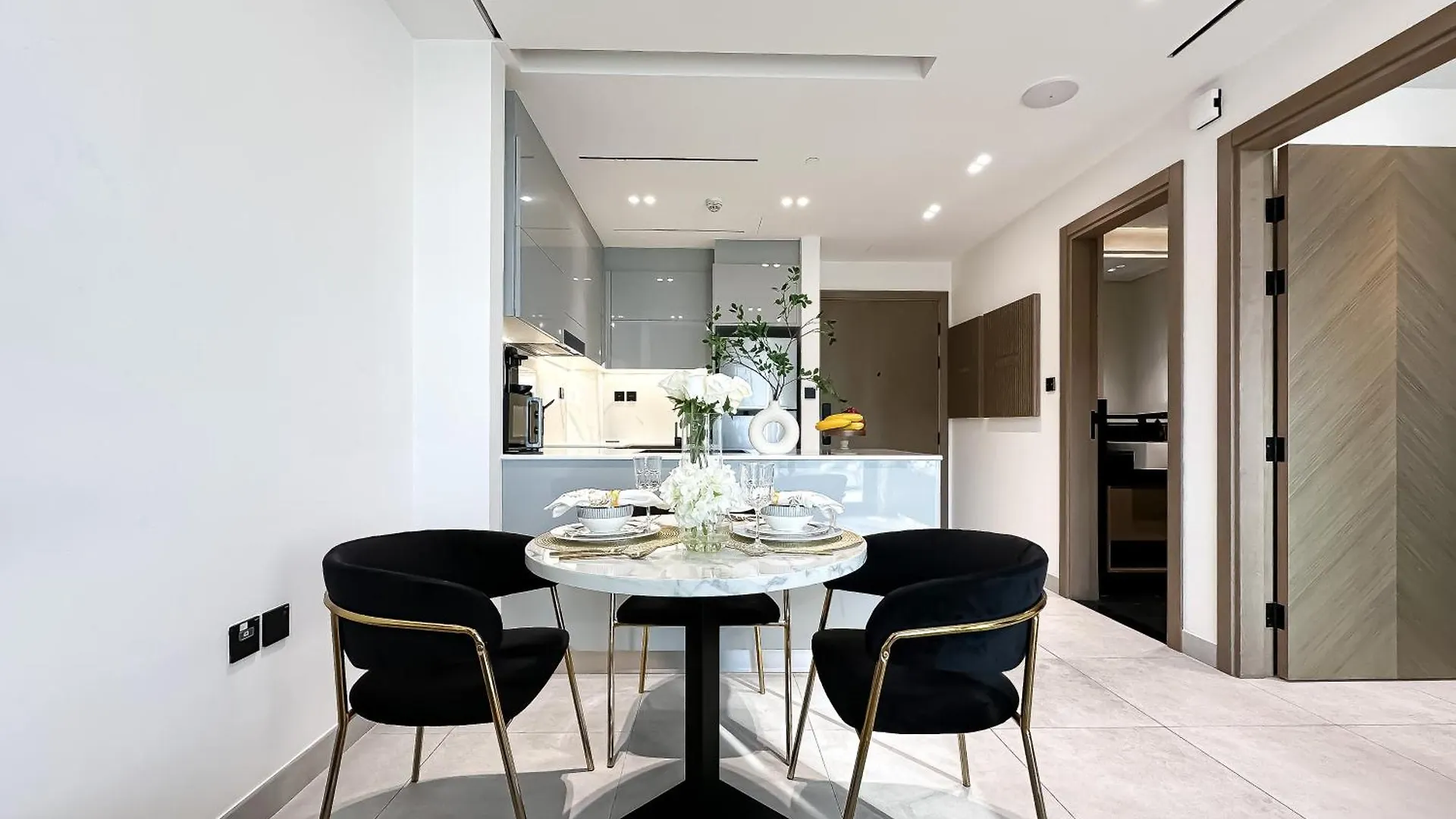 Trophy Sunny Honey Suite Canal View & Infinty Pool Dubai 0*,  United Arab Emirates